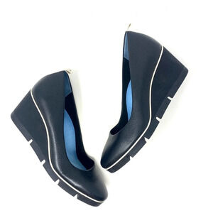 Betabrand‎ All Weather Wedges Onyx Black Leather